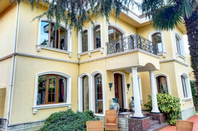 Drops are Increasing in Expert Real Estate in Beşiktaş Levent Villas Region.